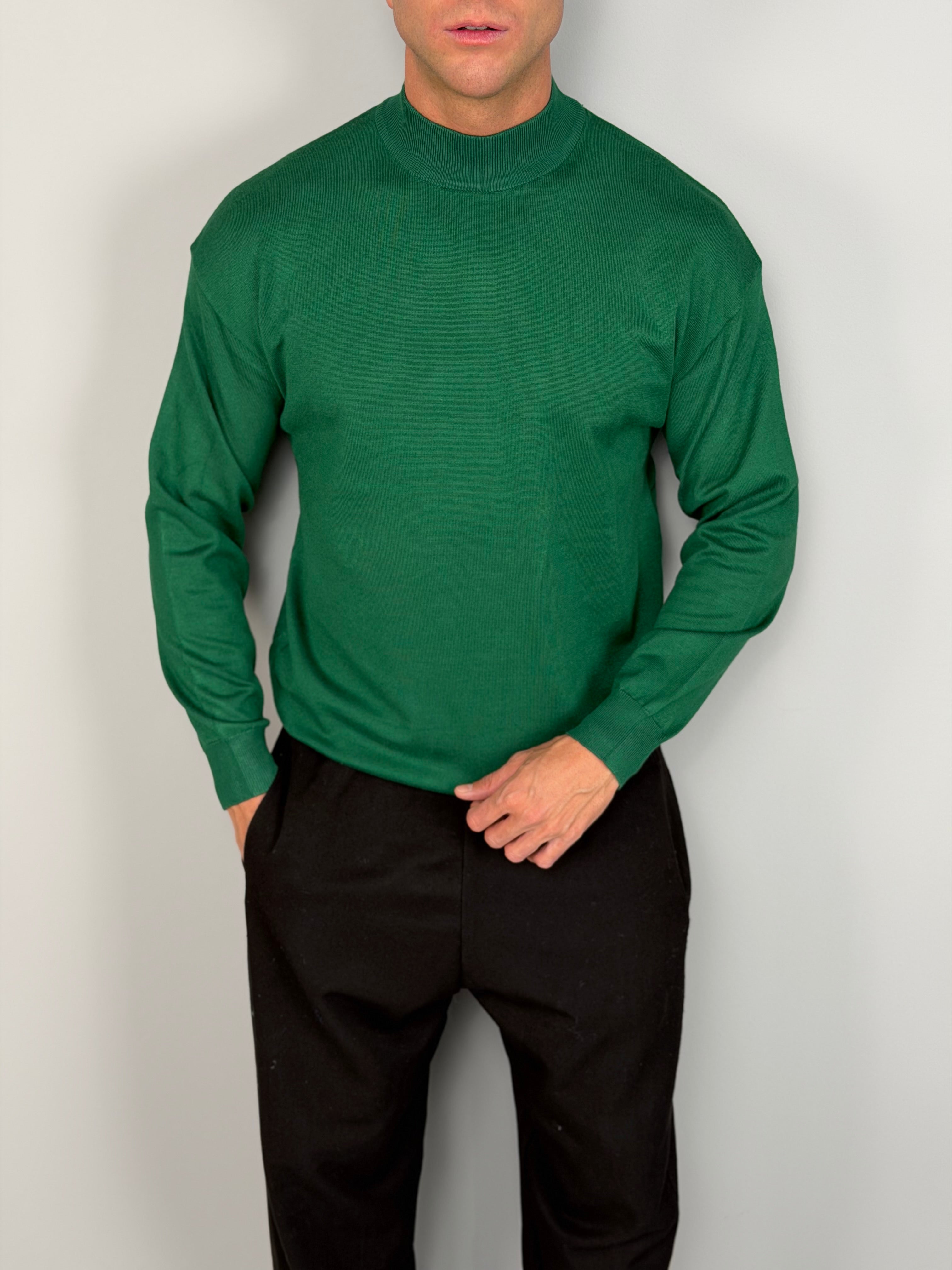 JERSEY ESPÍA CUELLO ALTO