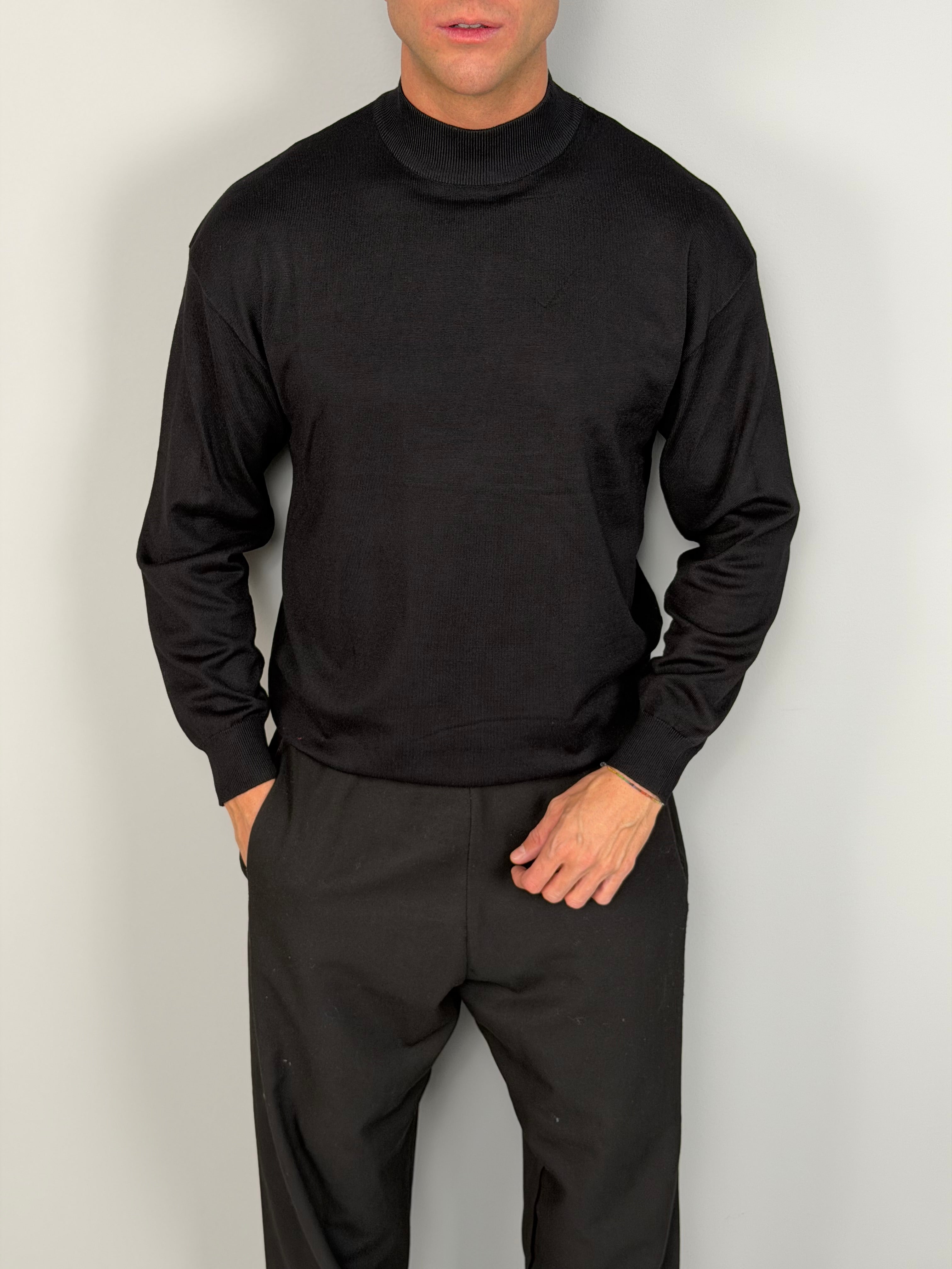 JERSEY ESPÍA CUELLO ALTO