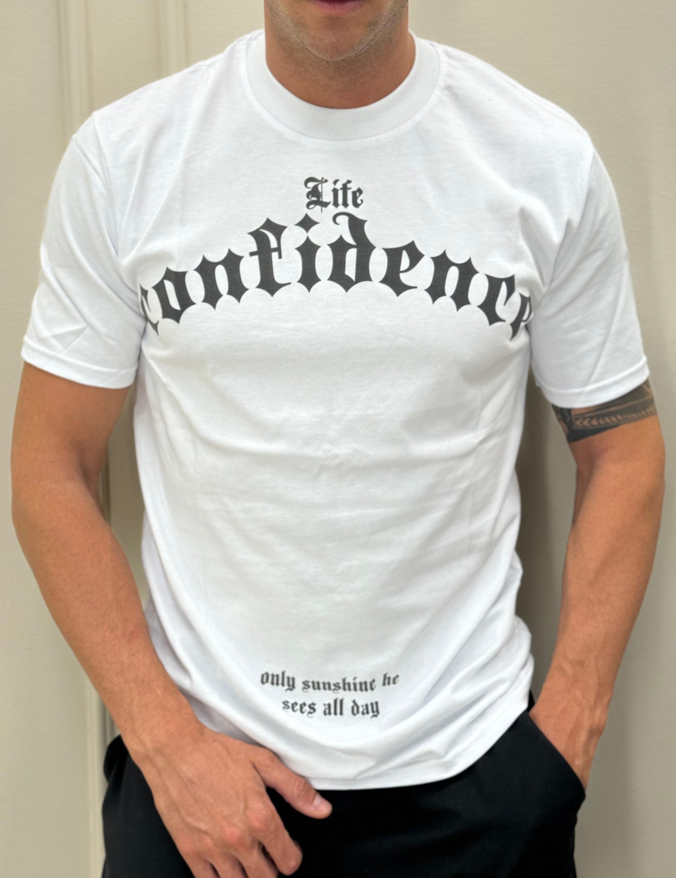 T-SHIRT CONFIDENCE