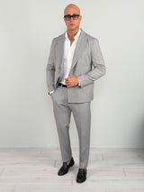 CLASSIC DOUBLE-BREASTED SUIT