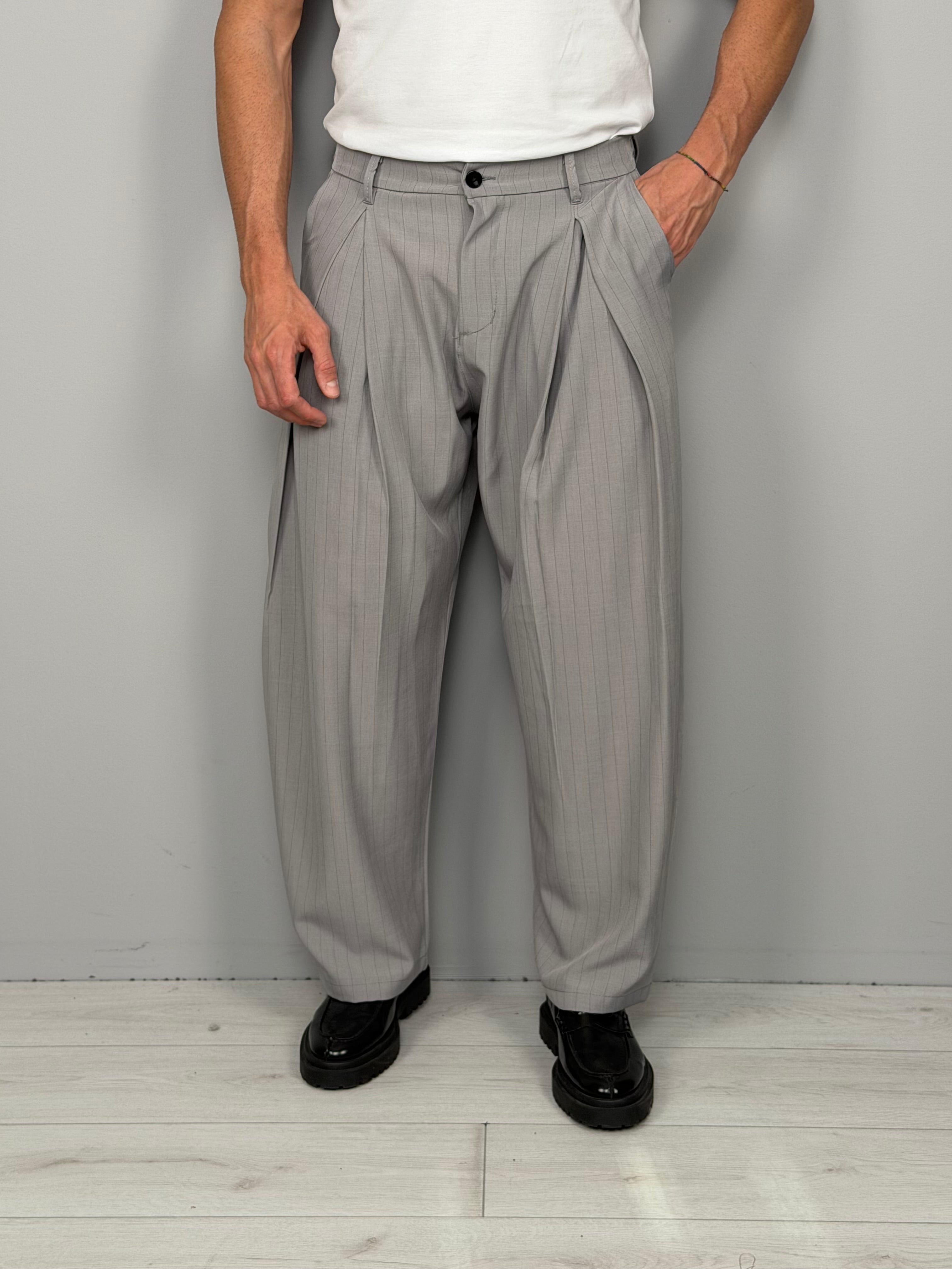 PANTALON LARGE À RAYURES GENESIS