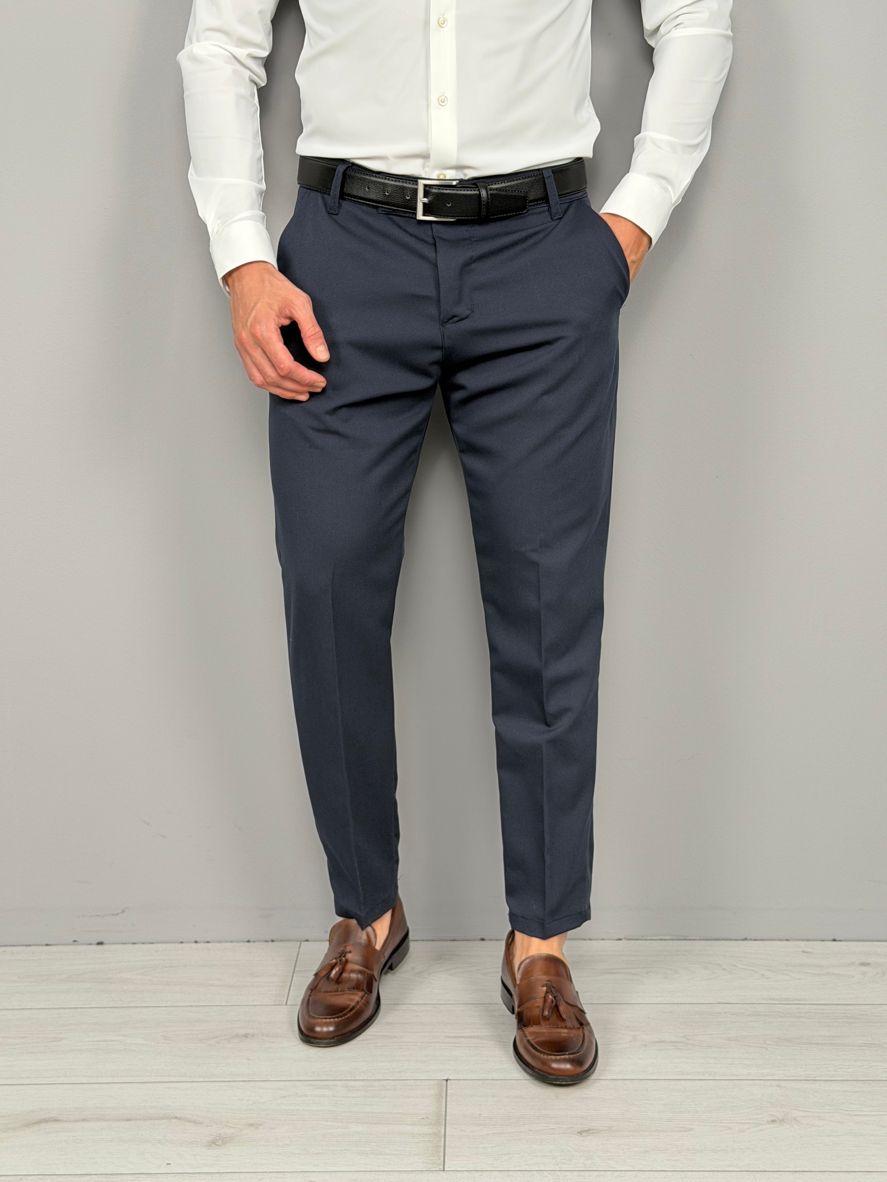 PANTALONE MOD CAPRI BASIC.