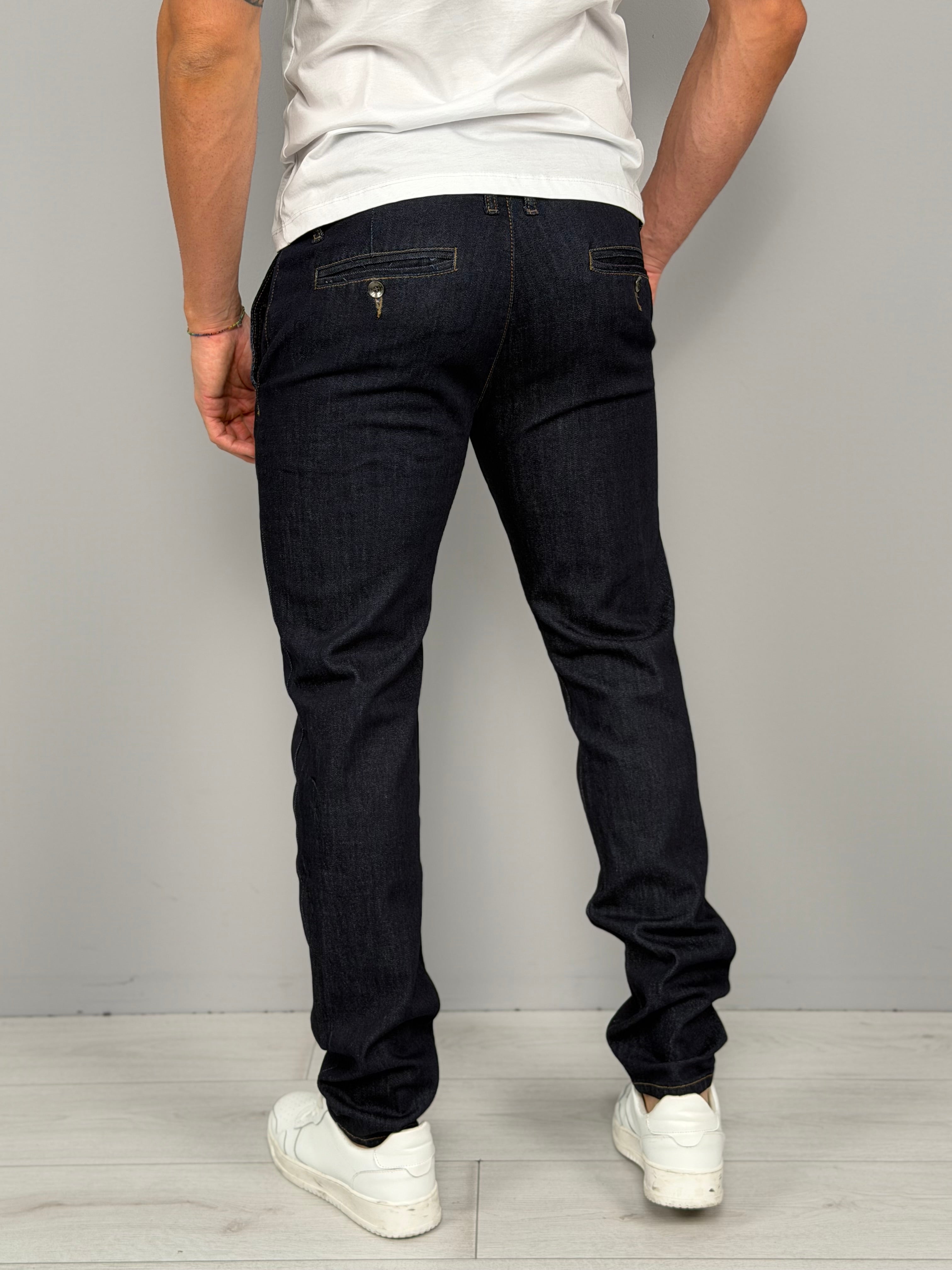 VAQUEROS RECTOS VALENCIA