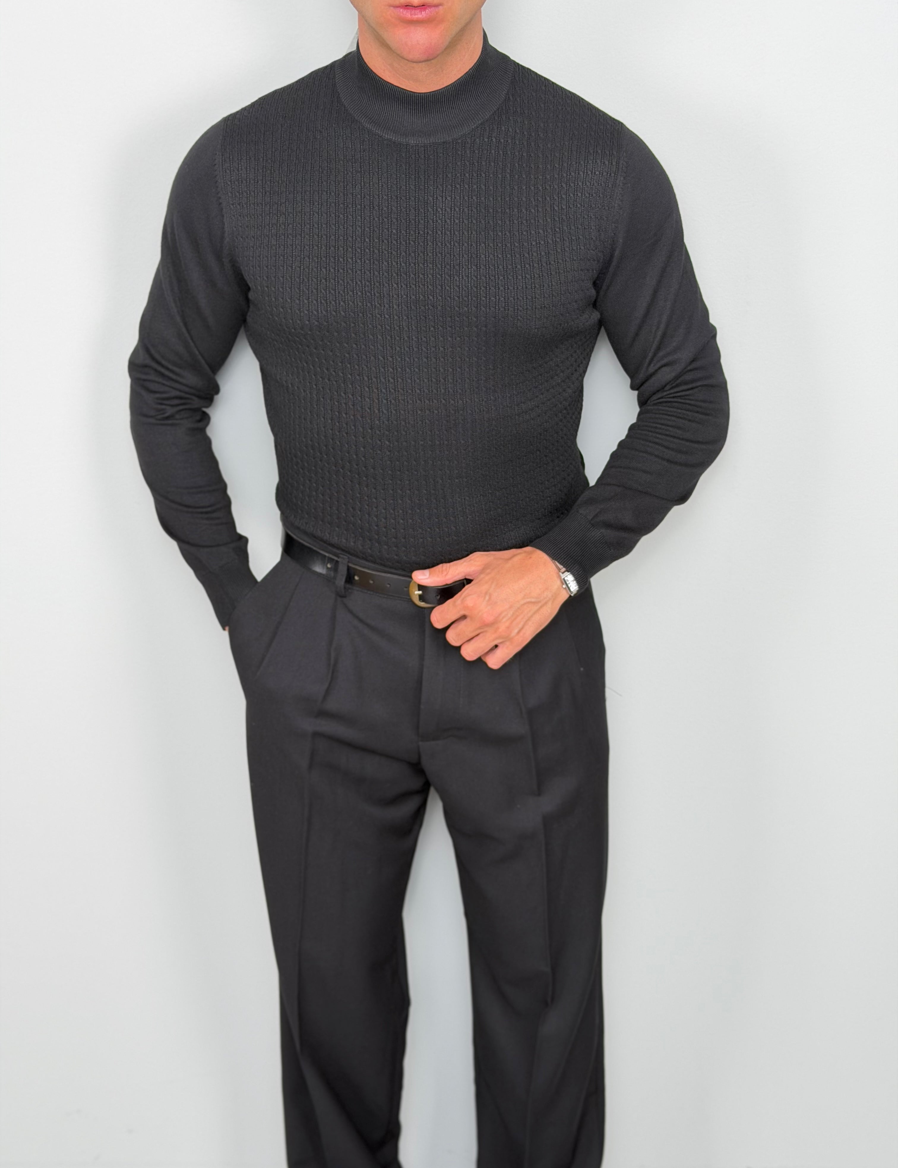 DAVE MOCK-NECK SWEATER