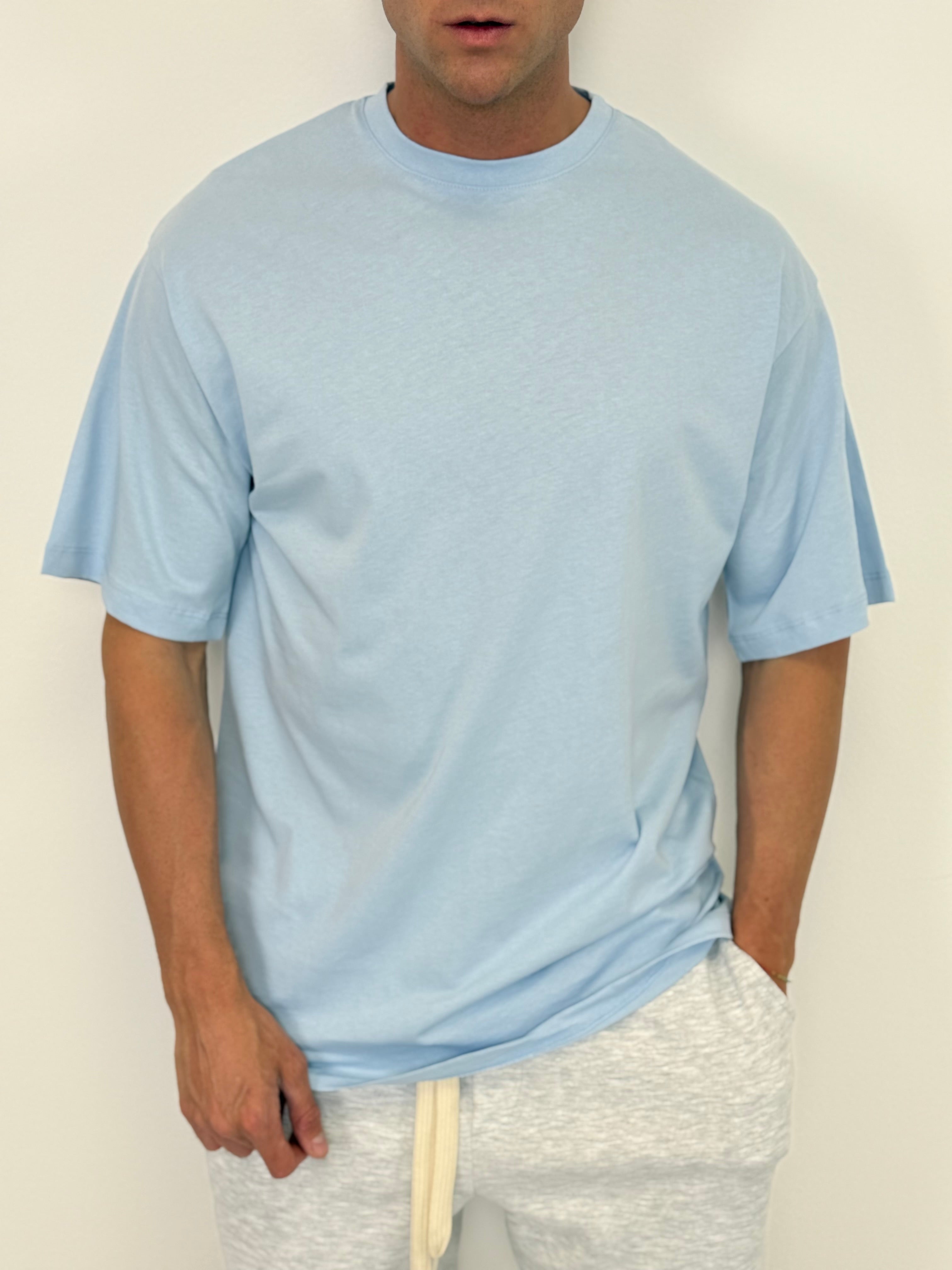 T-SHIRT OVER MADISON