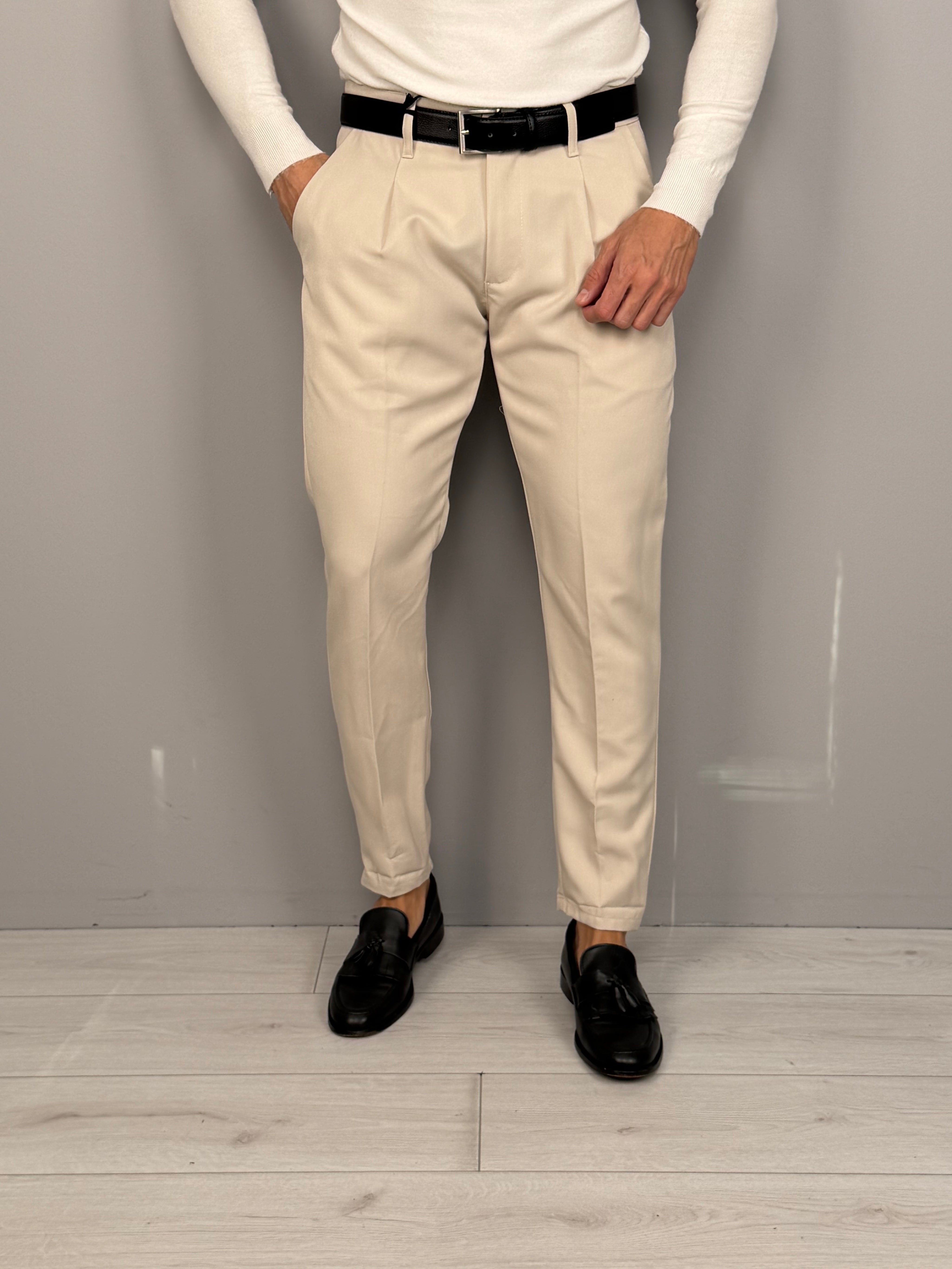 OLINDA CAPRI TROUSERS