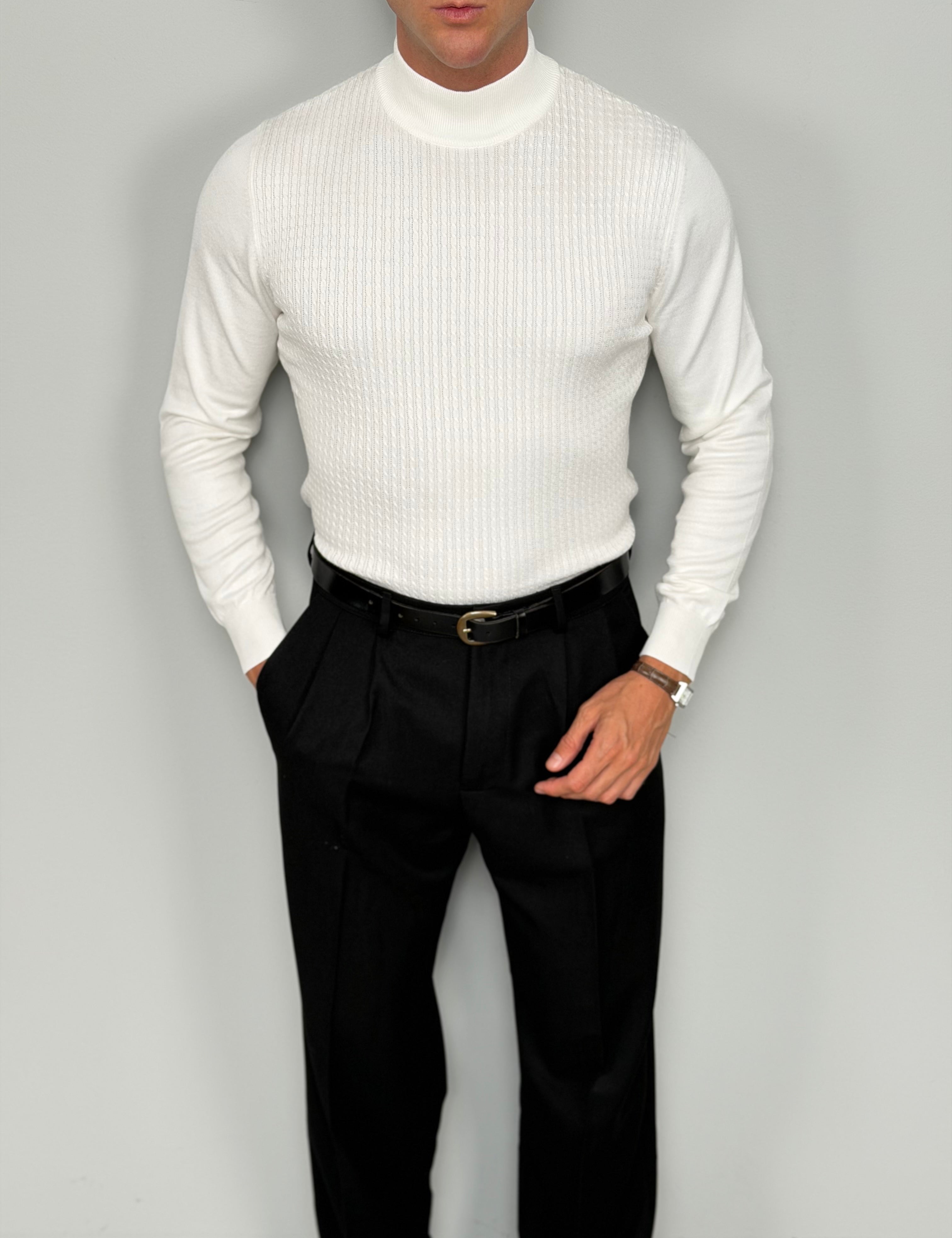DAVE MOCK-NECK SWEATER