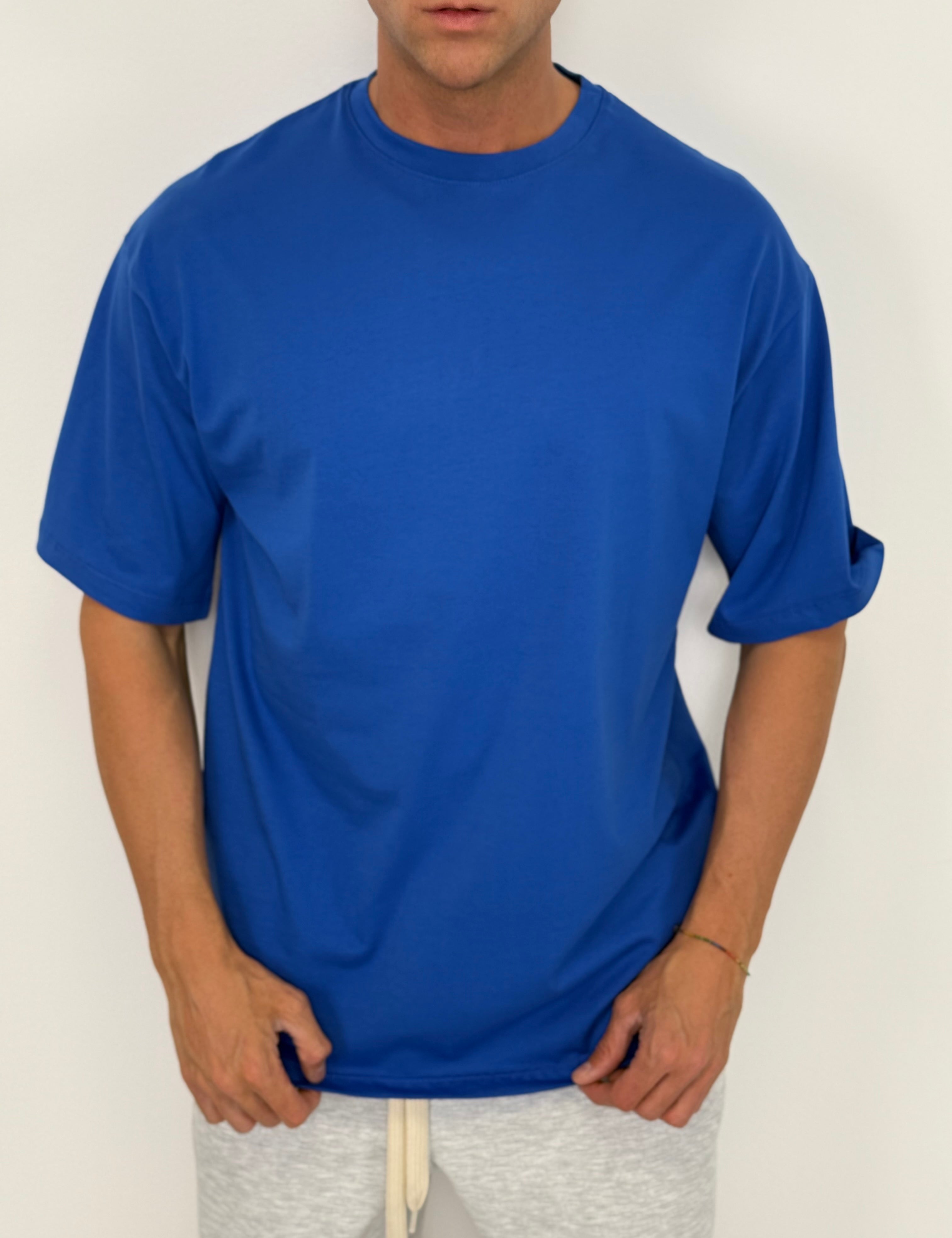 T-SHIRT OVER MADISON