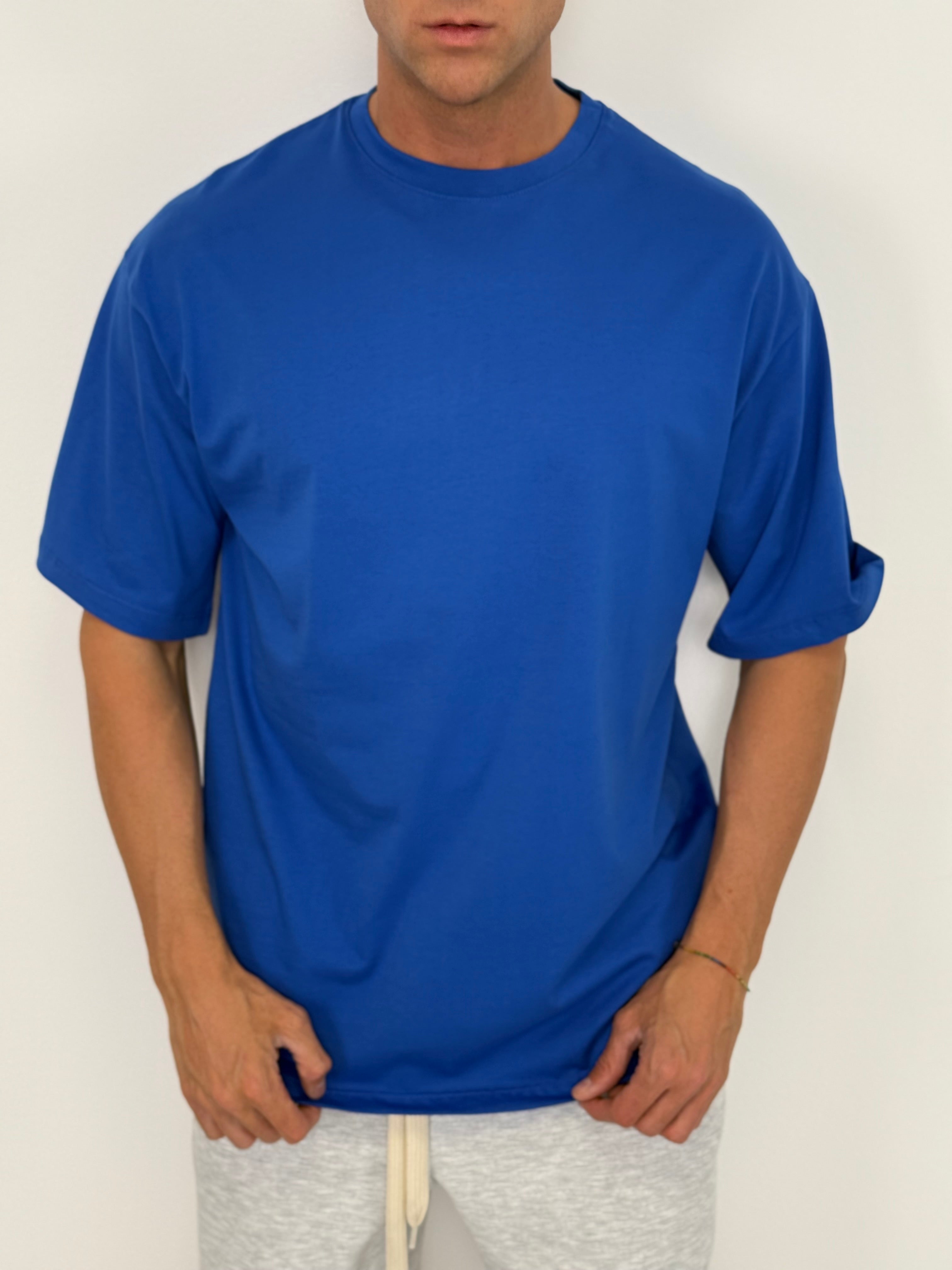 T-SHIRT OVER MADISON