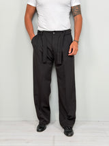 WIDE-FIT ELEGANT TROUSERS - BACK POCKET
