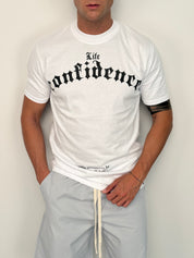 T-SHIRT CONFIDENCE