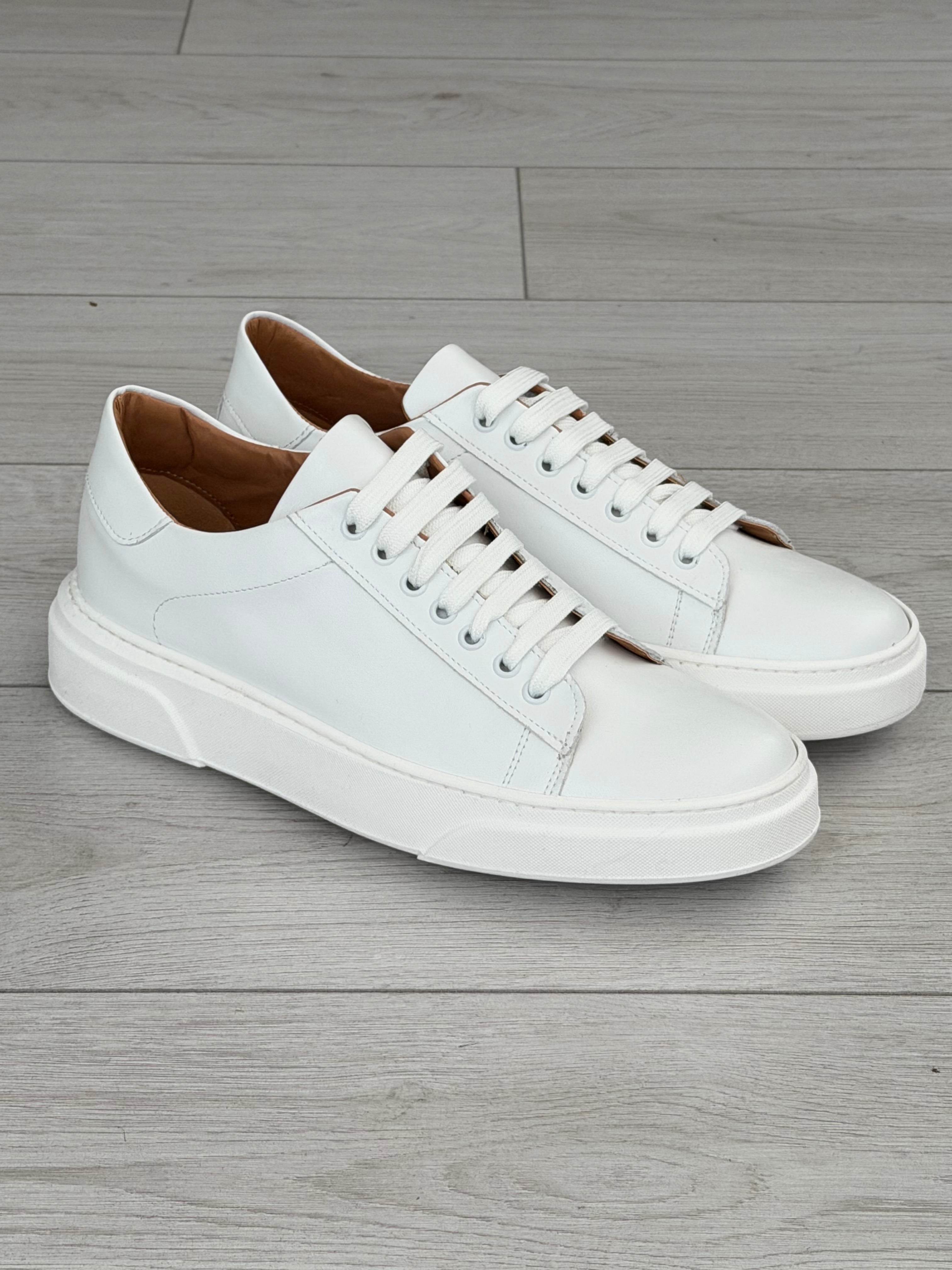 LEMON LEATHER SNEAKERS