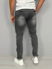 JEANS DARK DISTRICT
