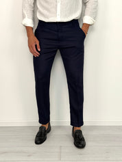 PANTALON CAPRI EN LIN À ROULETTES