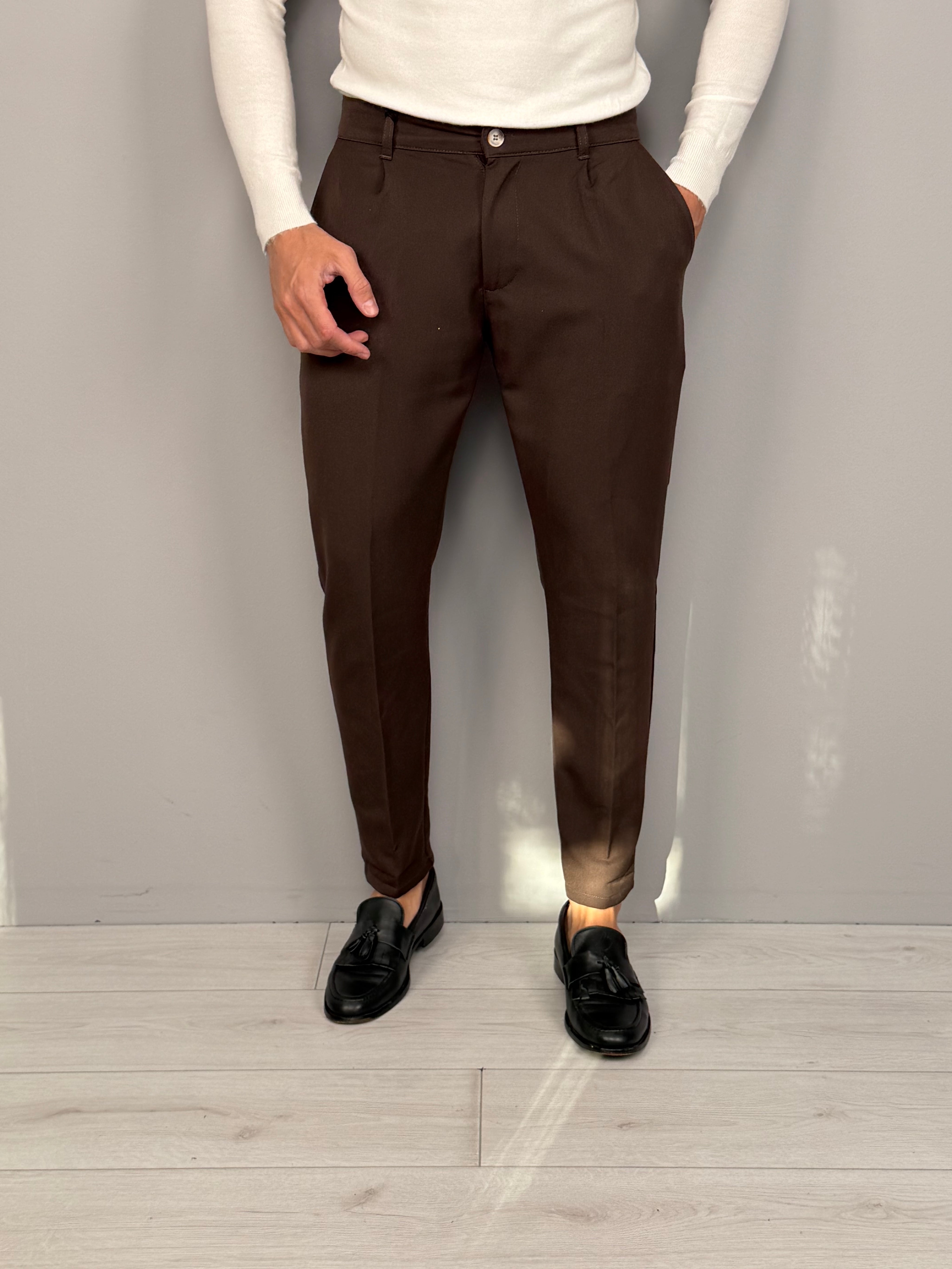 OLINDA CAPRI TROUSERS