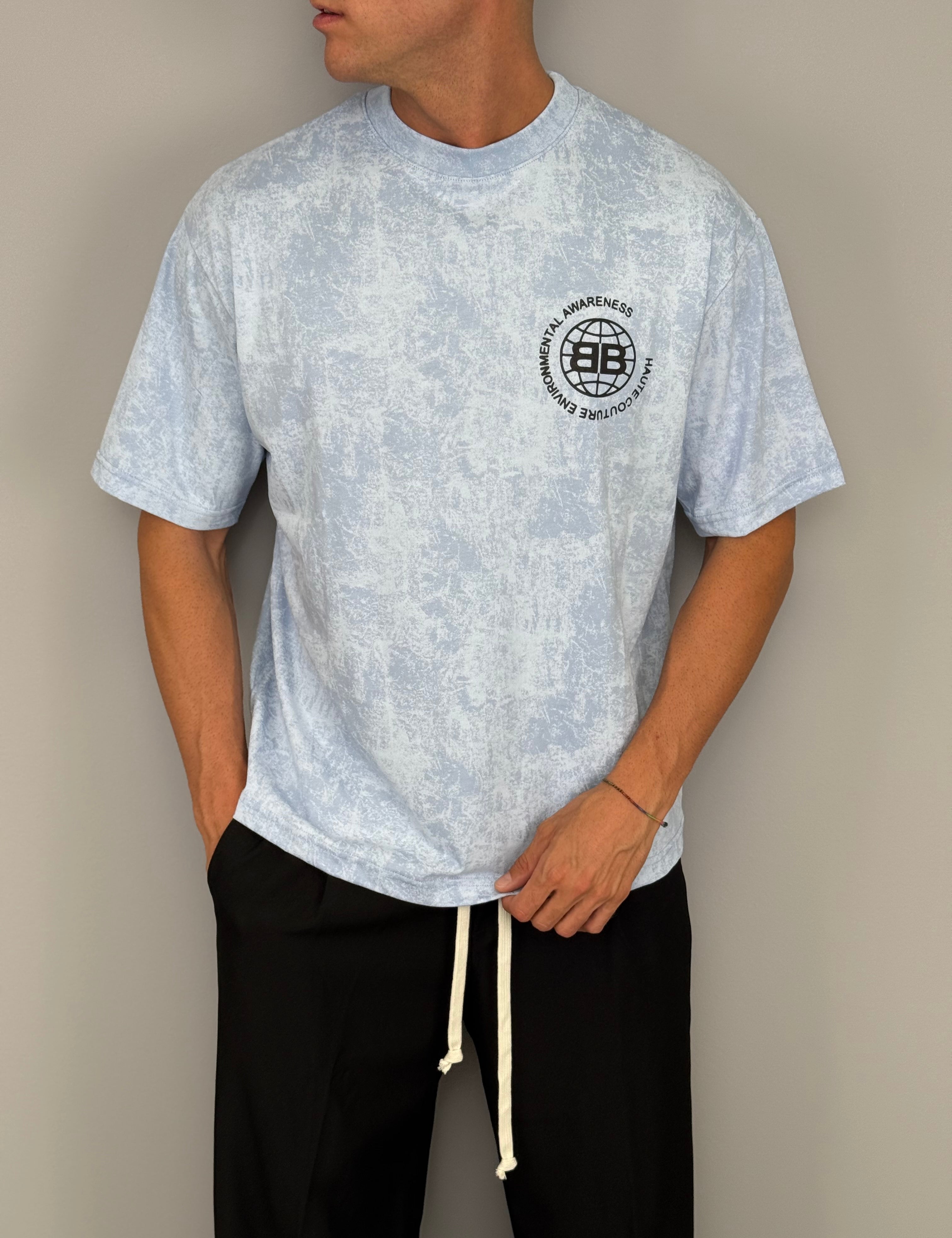 T-SHIRT OVER BUSINESS