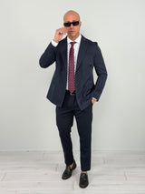 CLASSIC DOUBLE-BREASTED SUIT