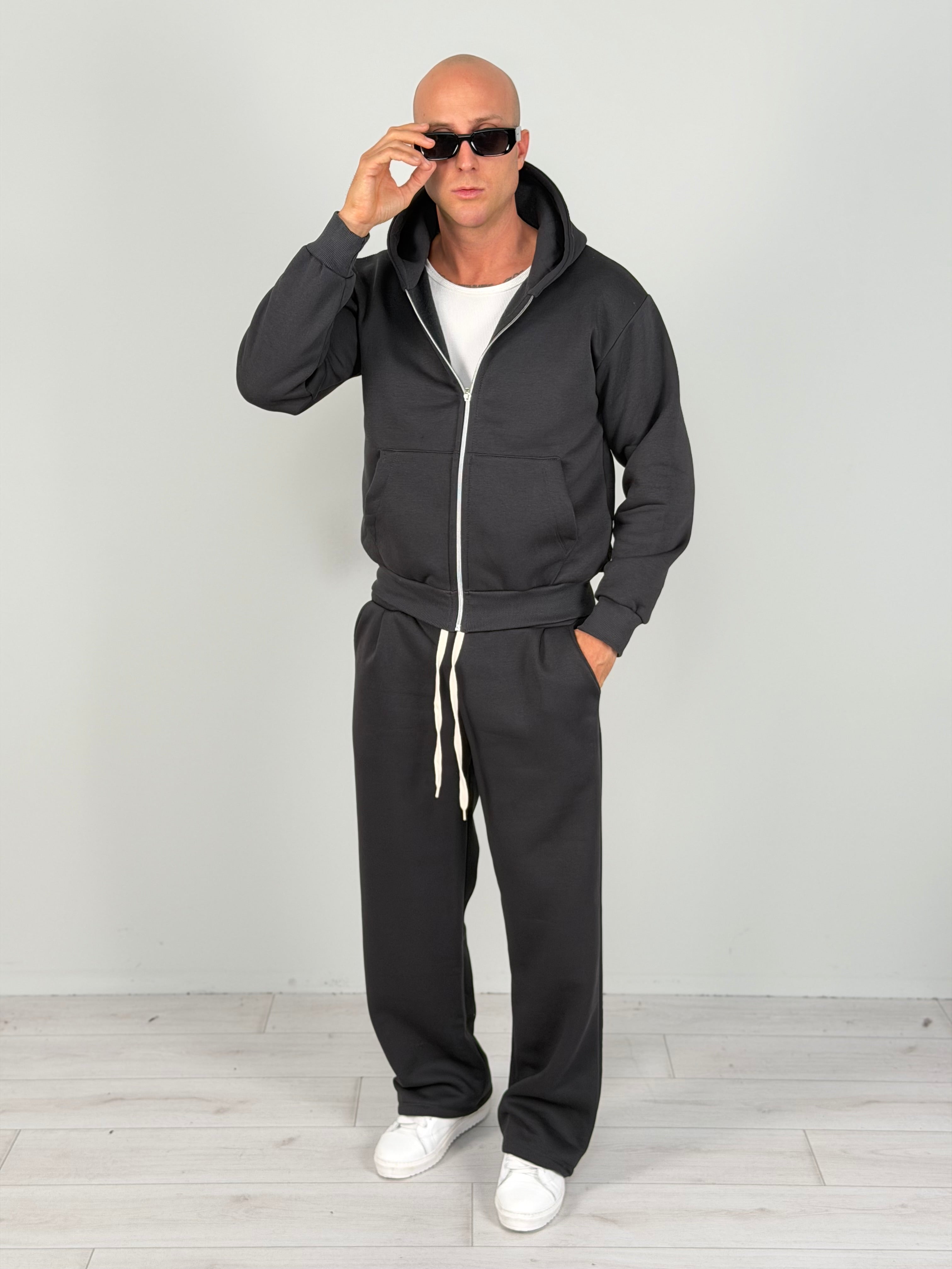 TUTA ZIP BOXY FIT FELPATA