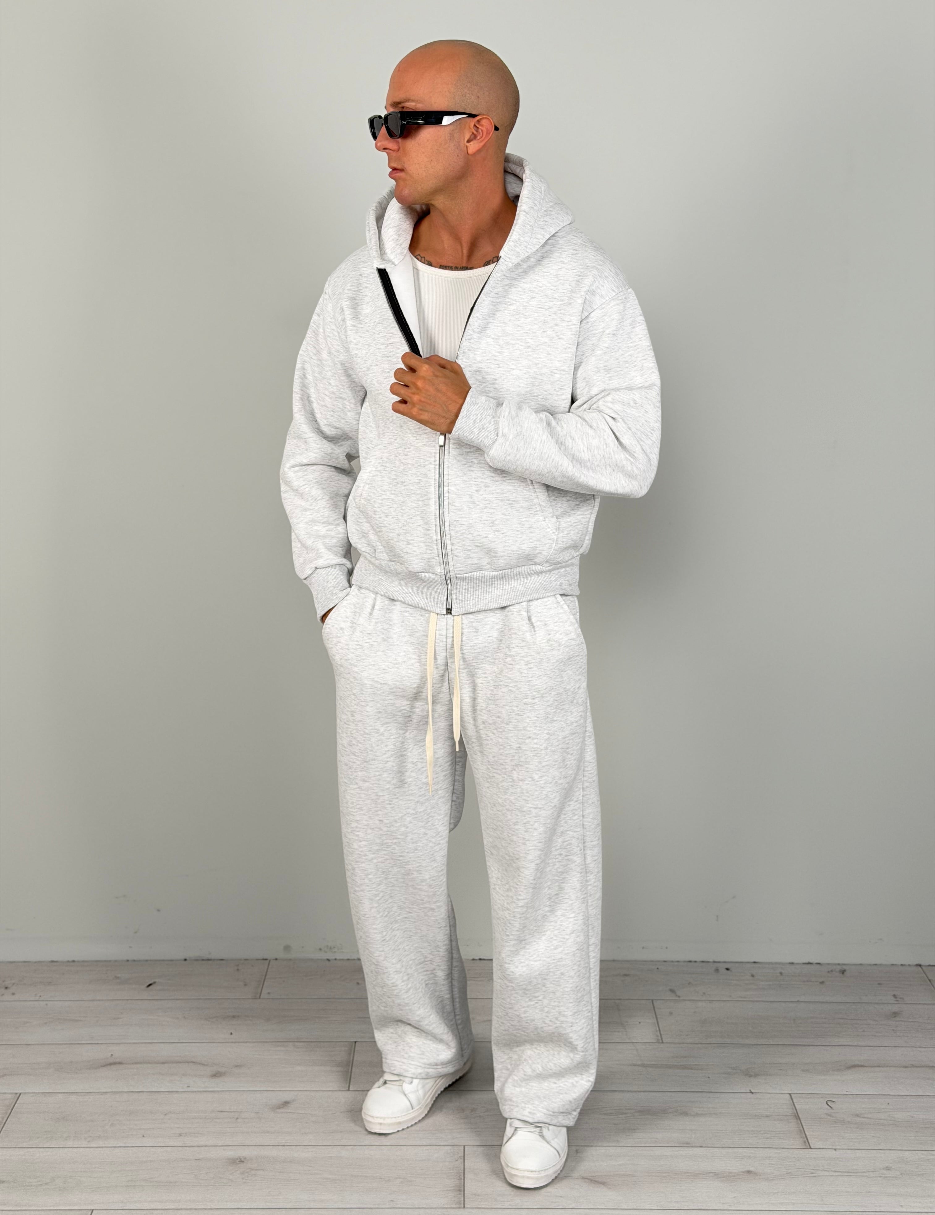 TUTA ZIP BOXY FIT FELPATA