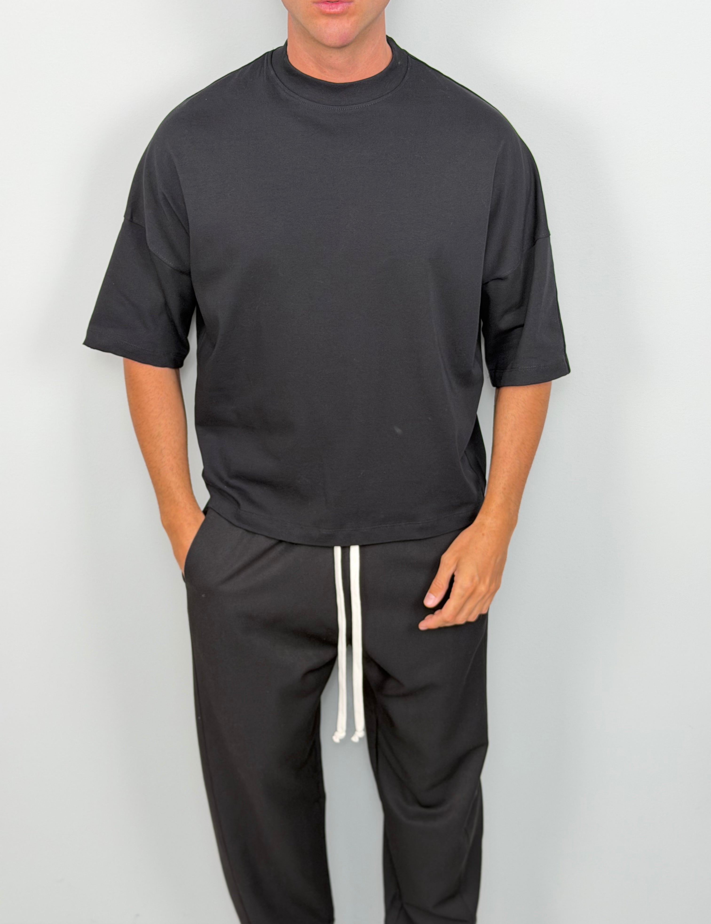 T-SHIRT GARRETT CROP