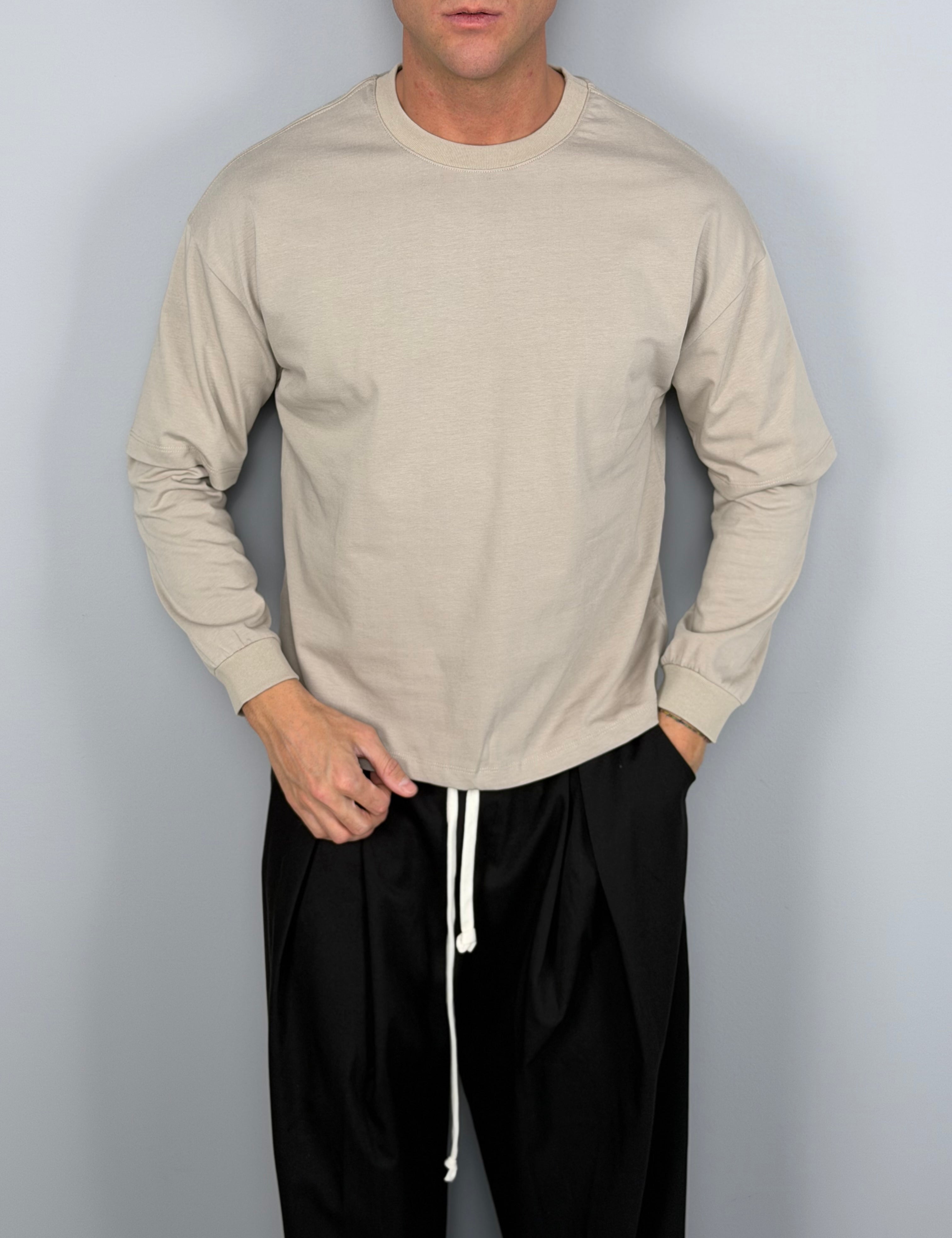 CAMISETA DE MANGA DOBLE