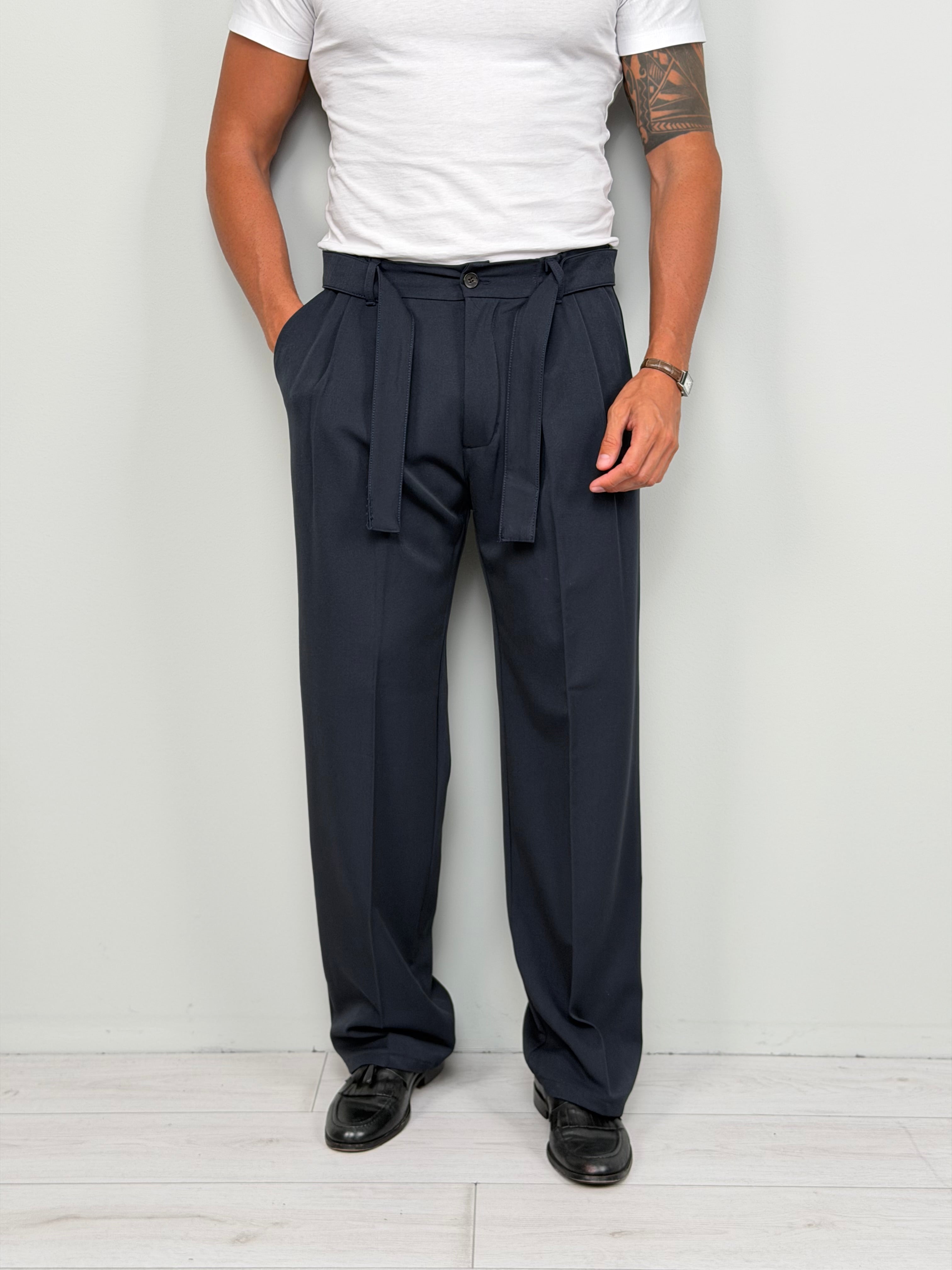 PANTALONE ELEGANT AMPIO - TASCA DIETRO