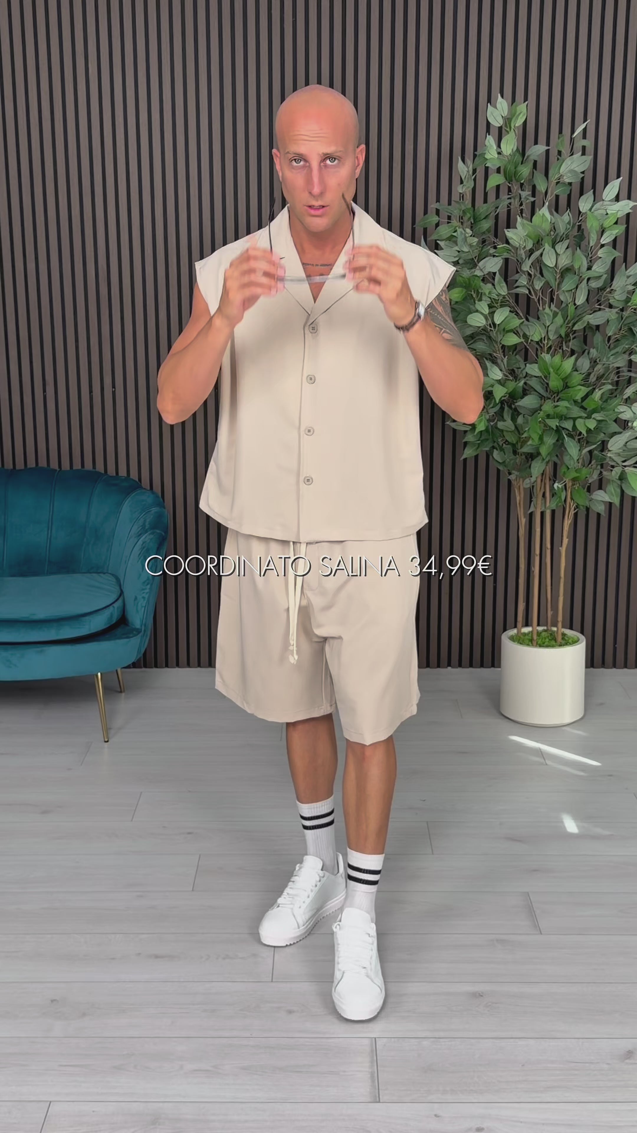 COSTUM SALINA